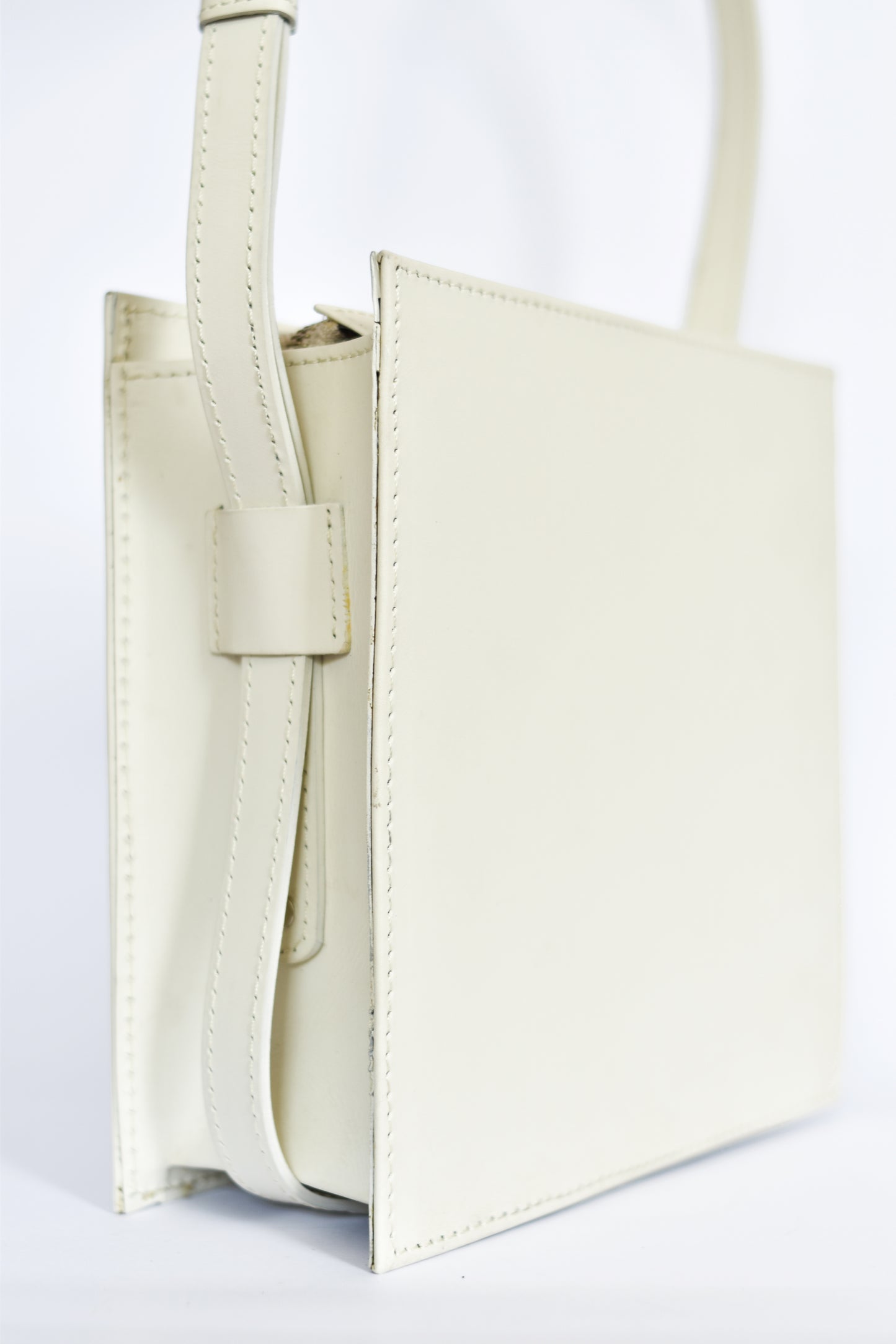104 / Crema