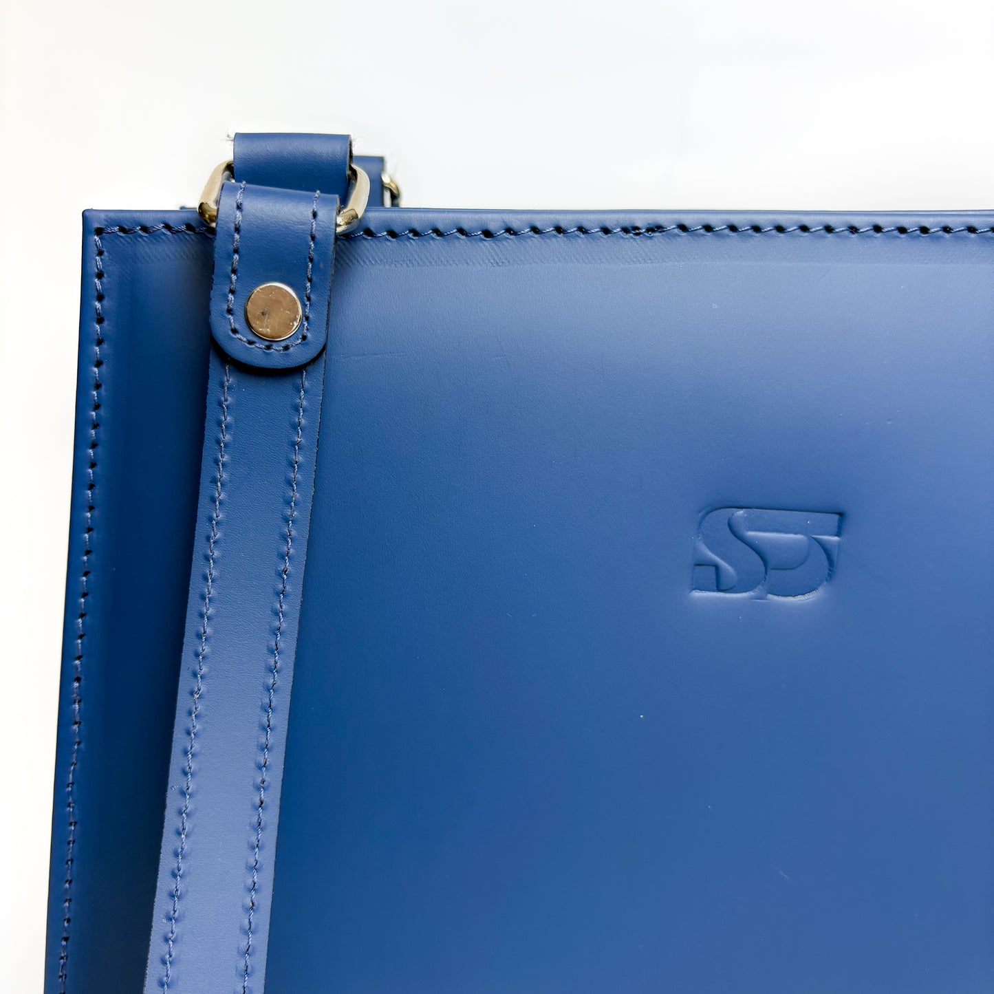 580 / Azul Marino