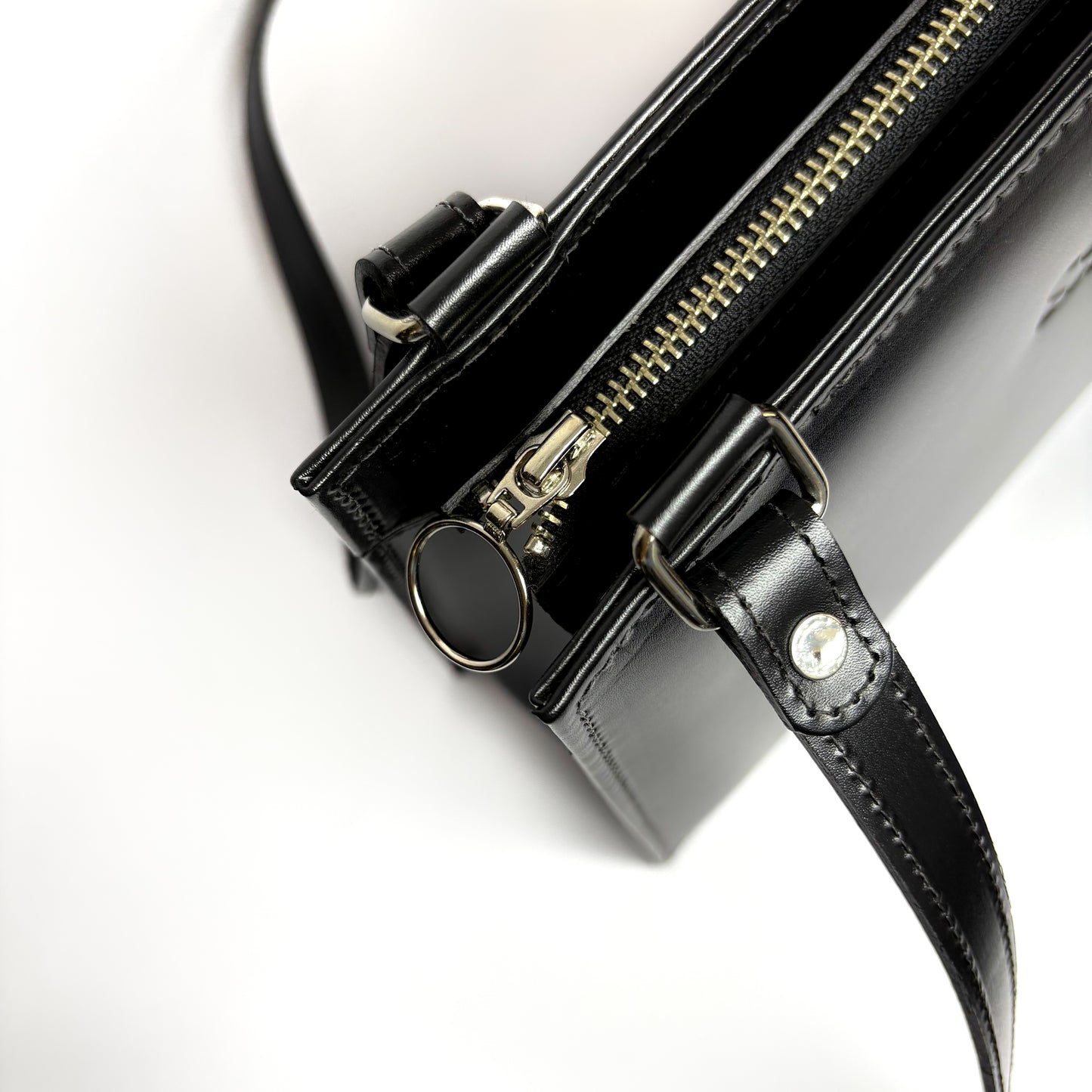 580 / Negro