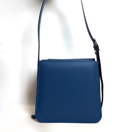705 / Azul