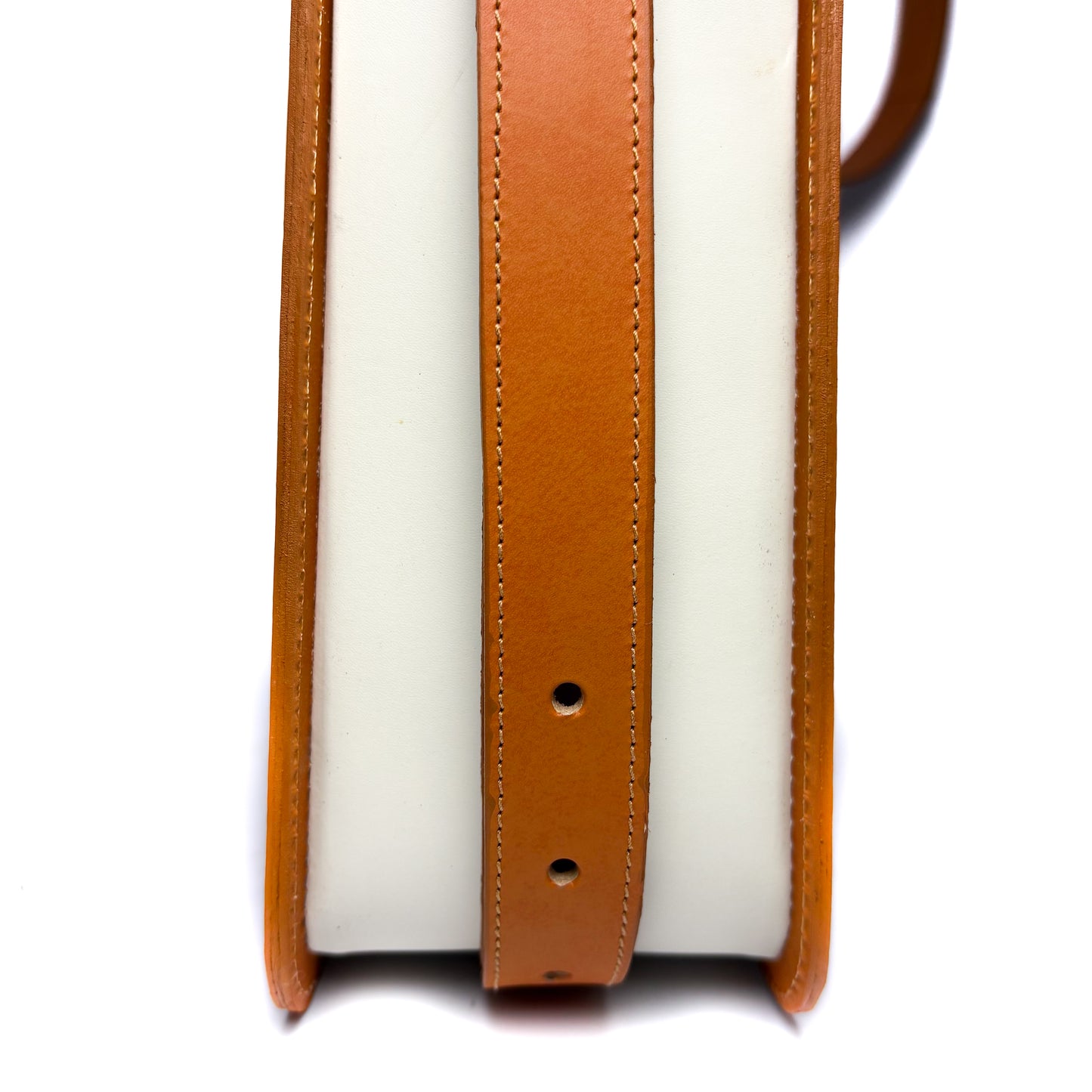 705 / Crema/Paprika