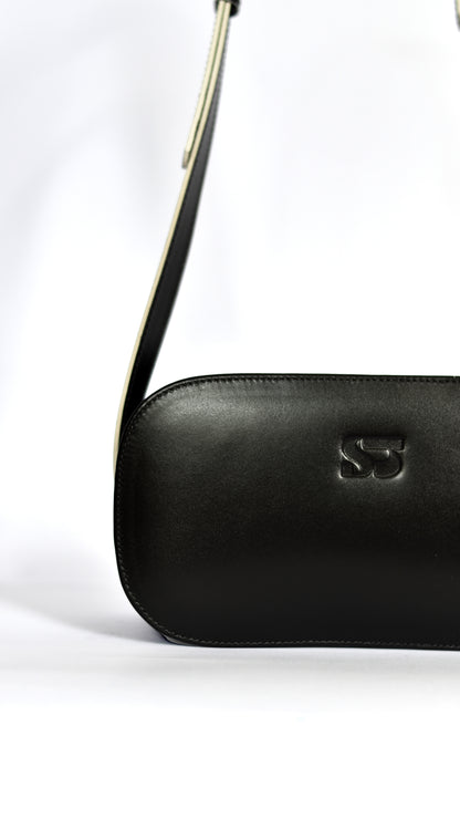 220 / Negro